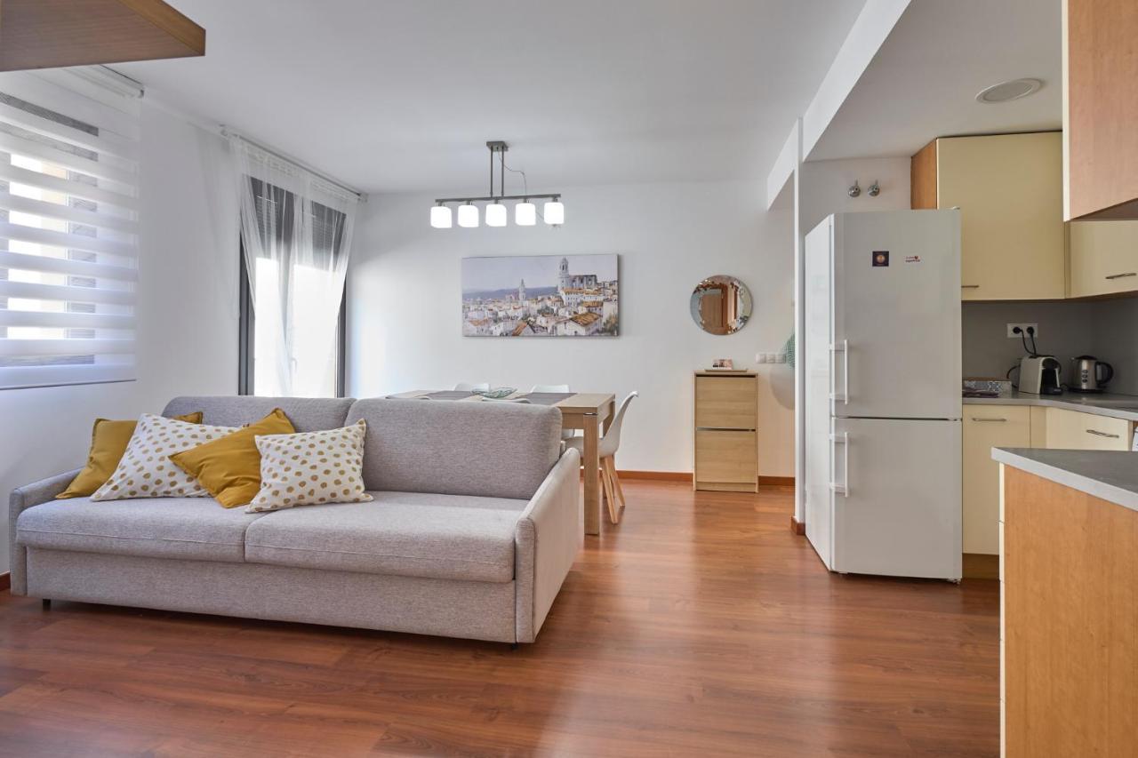 Little Home Girona Esterno foto